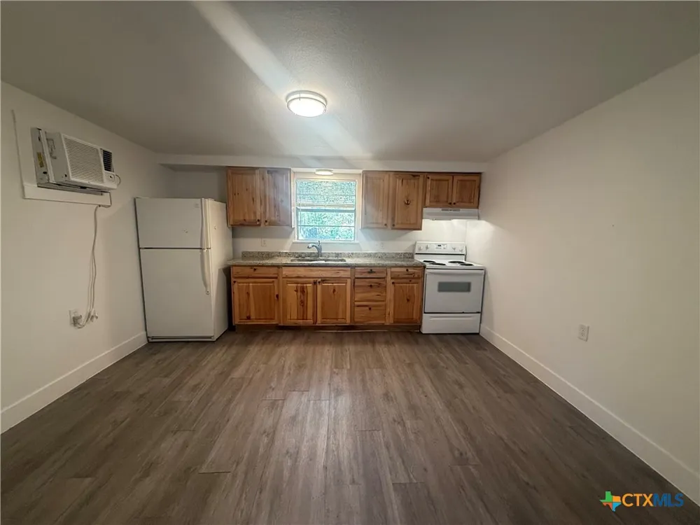 1007 Hackberry Street #A San Marcos, TX 78666