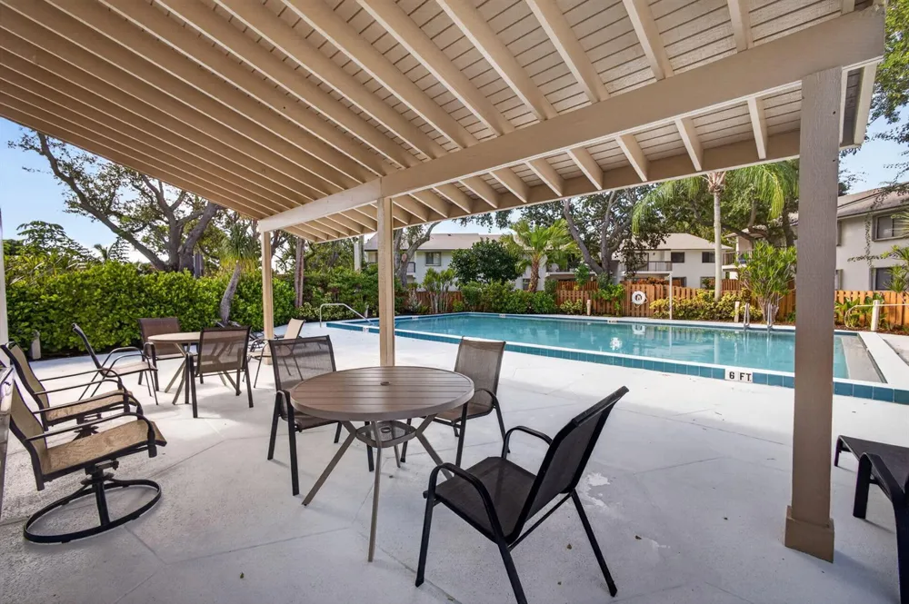 3404 Gardens E Drive #21B Palm Beach Gardens, FL 33410