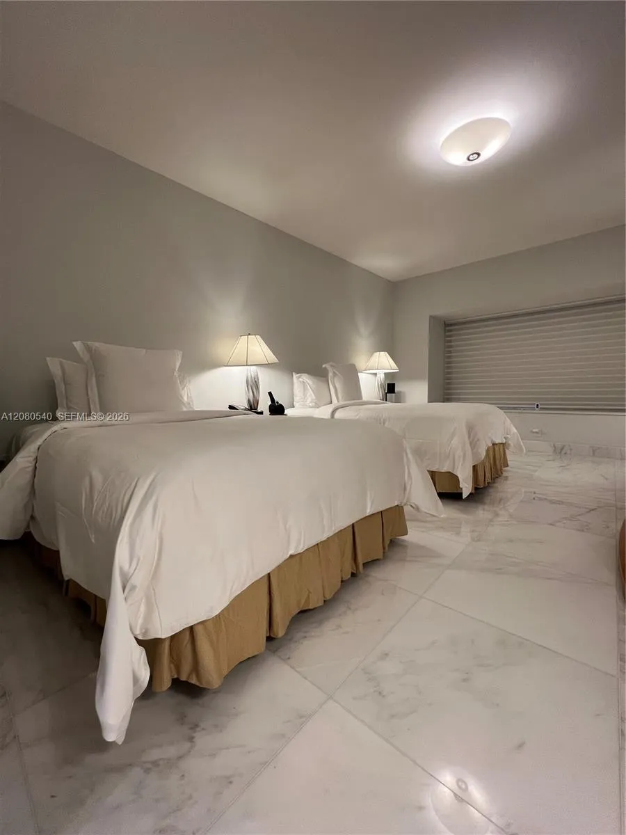 1435 Brickell Ave #3307 Miami, FL 33131