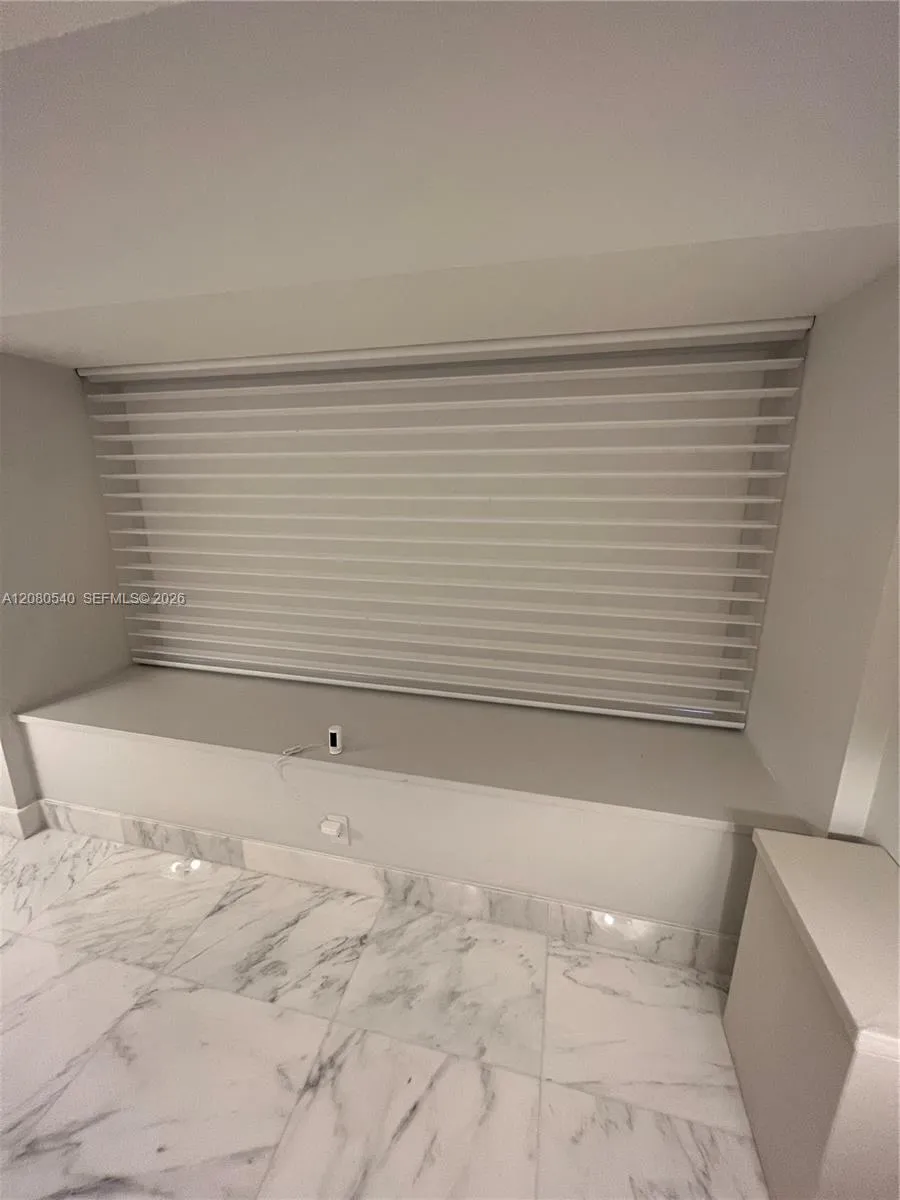 1435 Brickell Ave #3307 Miami, FL 33131