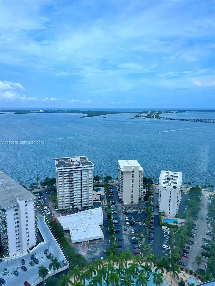 1435 Brickell Ave #3307 Miami, FL 33131