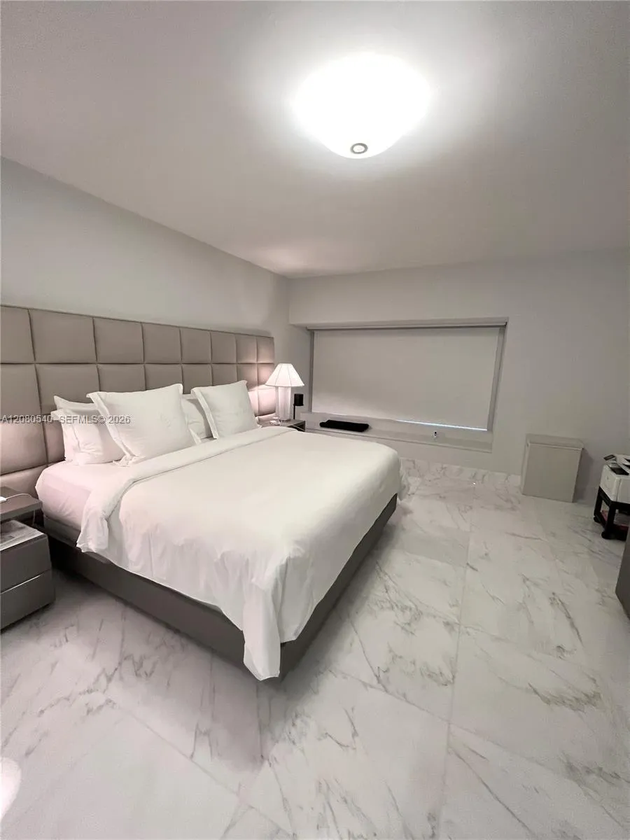 1435 Brickell Ave #3307 Miami, FL 33131