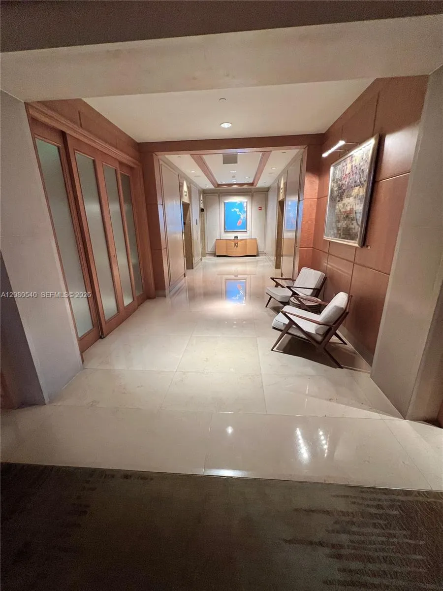 1435 Brickell Ave #3307 Miami, FL 33131