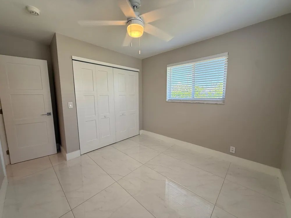 4901 NE 13TH TERRACE Oakland Park, FL 33334