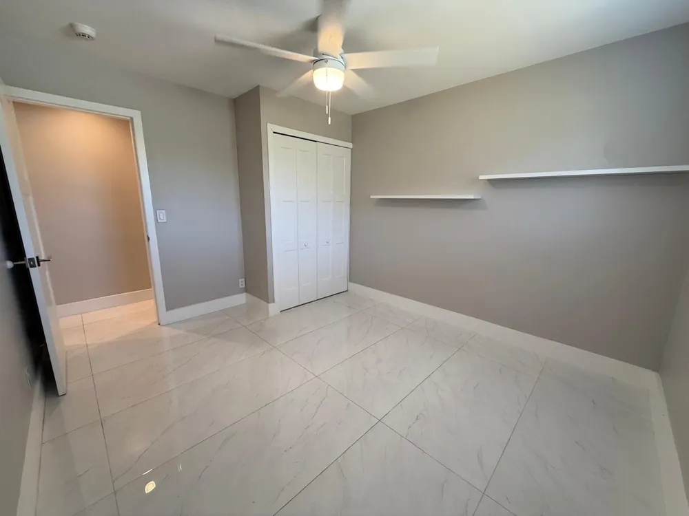 4901 NE 13TH TERRACE Oakland Park, FL 33334