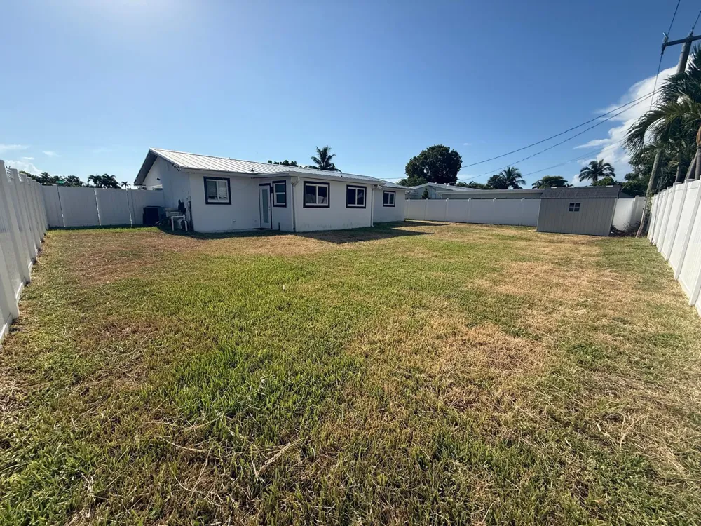 4901 NE 13TH TERRACE Oakland Park, FL 33334