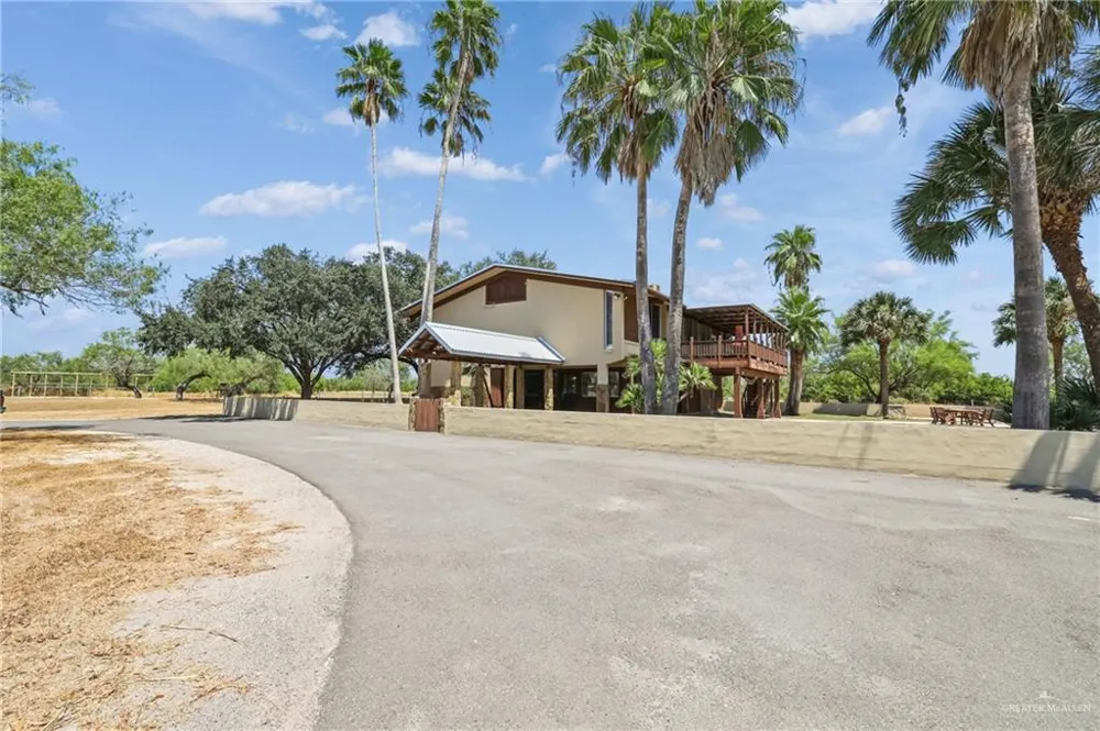 10960 Fitch Road Raymondville, TX 78580