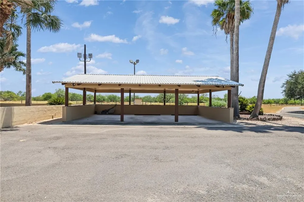 10960 Fitch Road Raymondville, TX 78580