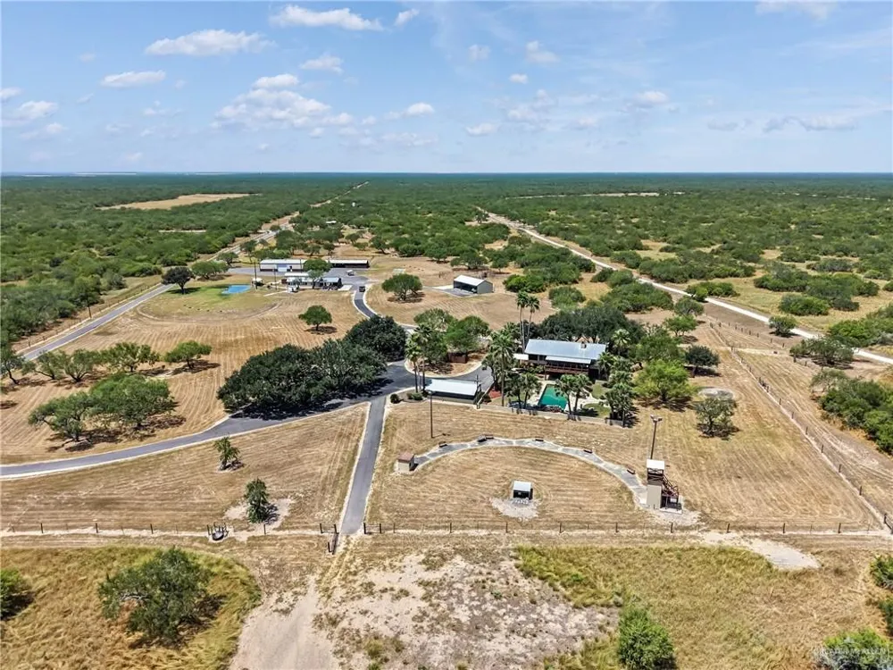 10960 Fitch Road Raymondville, TX 78580