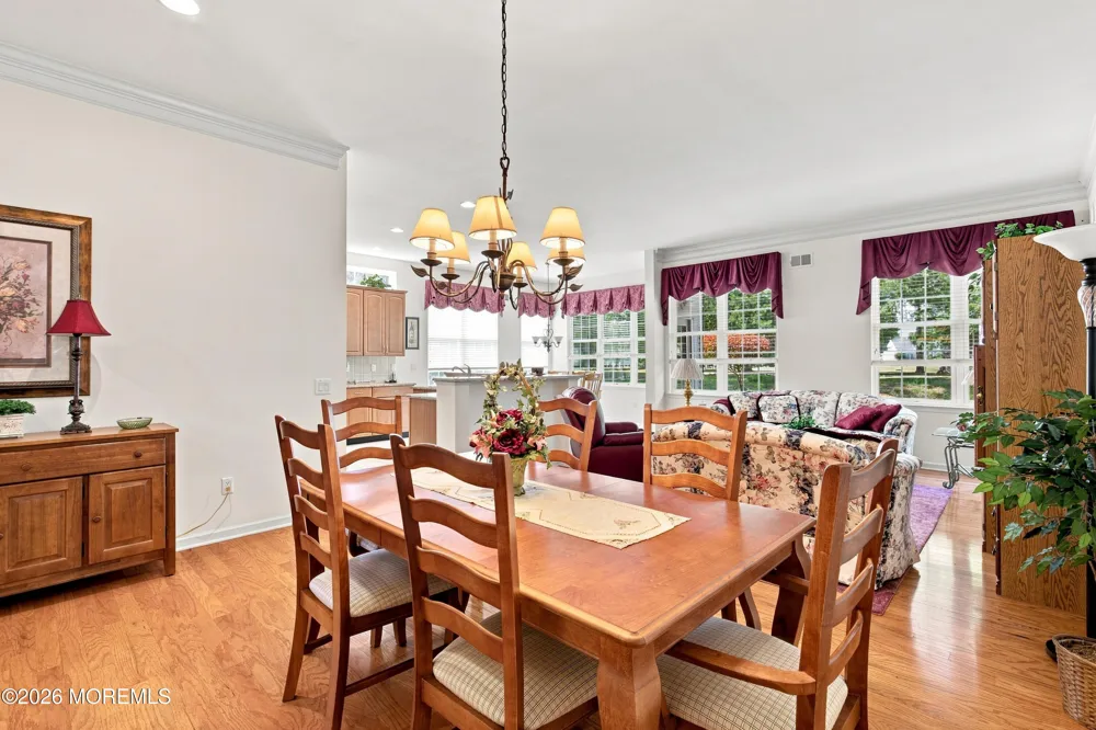 16 Bay Hill Road Jackson, NJ 08527