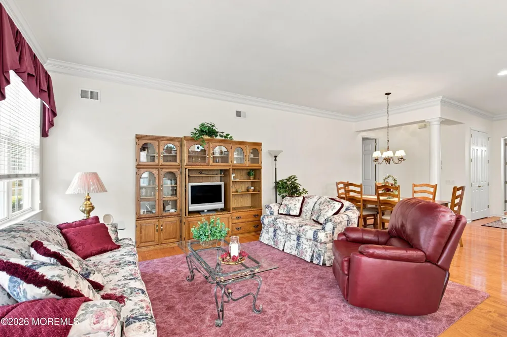 16 Bay Hill Road Jackson, NJ 08527