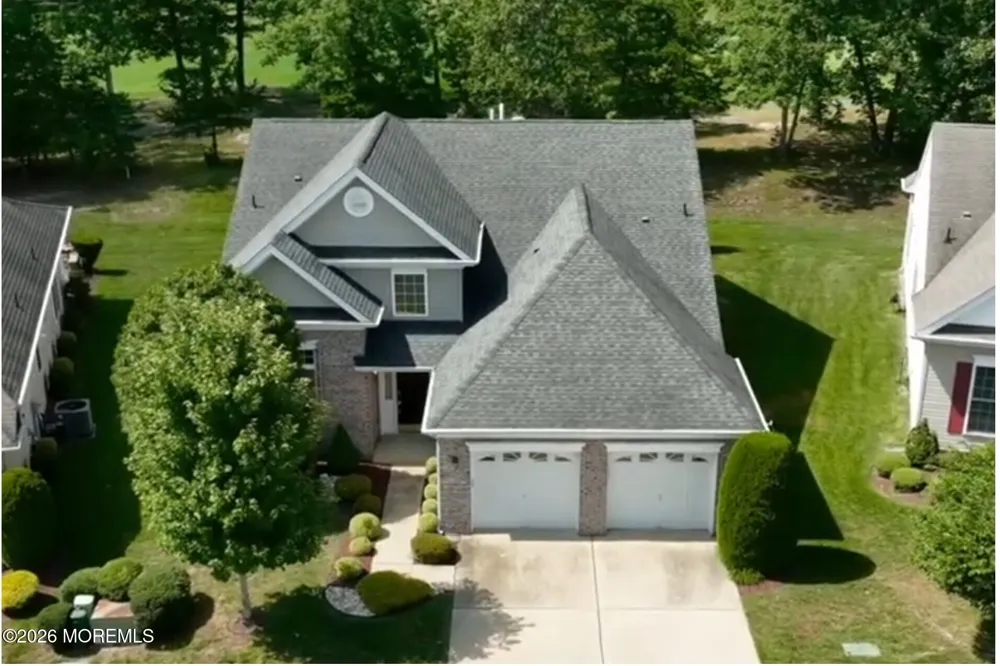 16 Bay Hill Road Jackson, NJ 08527