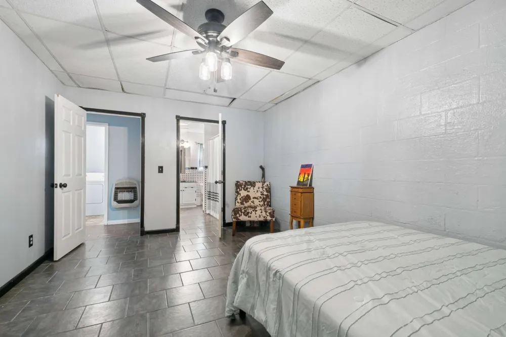 324 Laster Holman Rd Decherd, TN 37324