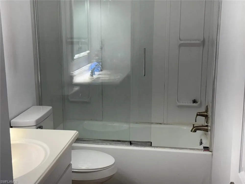 850 105th Avenue Naples, FL 34108