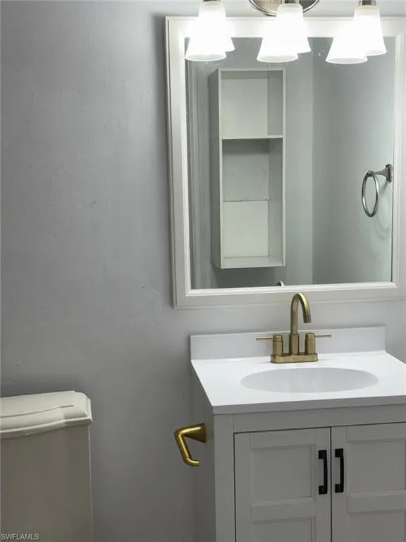 850 105th Avenue Naples, FL 34108