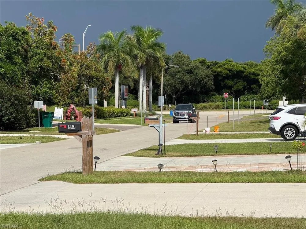 850 105th Avenue Naples, FL 34108