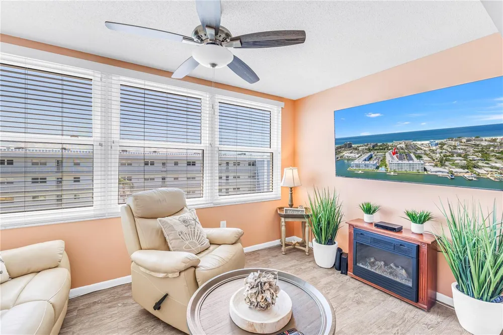 5575 GULF BOULEVARD #426 St Pete Beach, FL 33706
