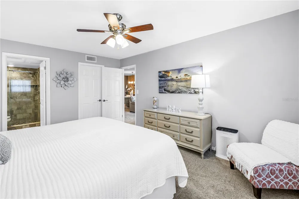 5575 GULF BOULEVARD #426 St Pete Beach, FL 33706