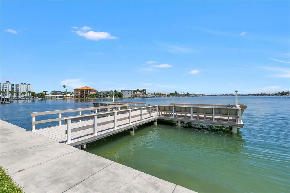 5575 GULF BOULEVARD #426 St Pete Beach, FL 33706