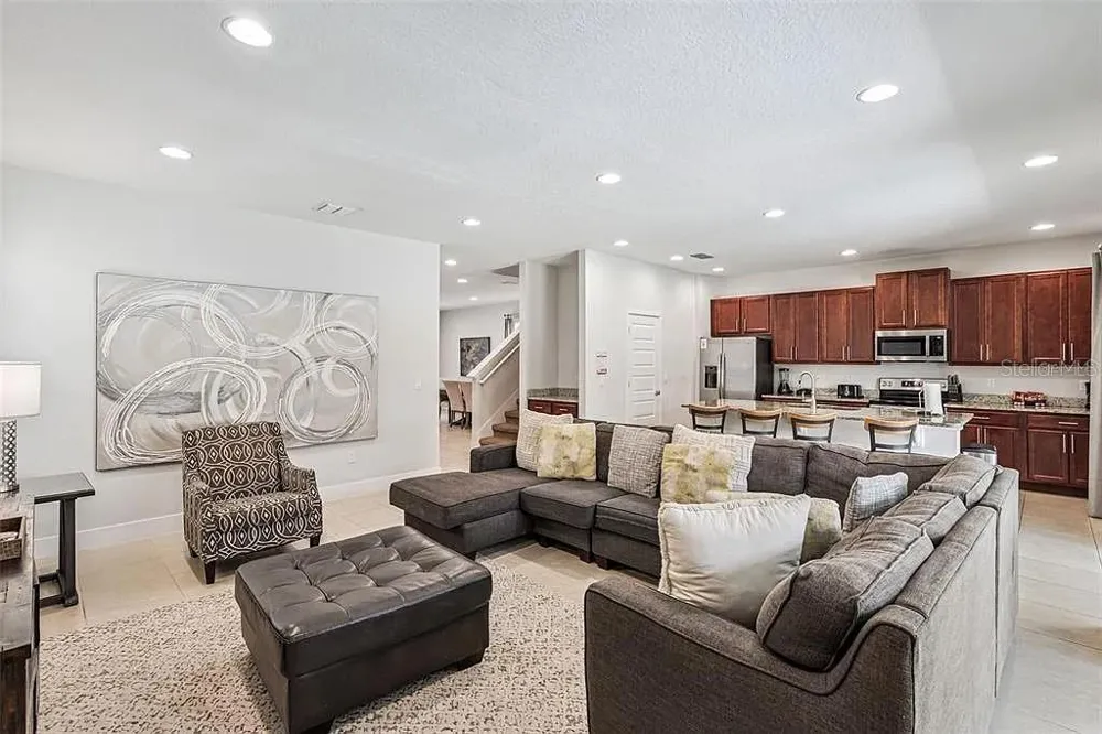 310 PENDANT COURT Kissimmee, FL 34747