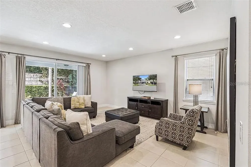 310 PENDANT COURT Kissimmee, FL 34747
