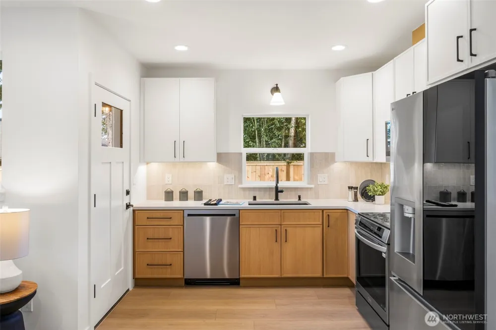 212 115th Street Seattle, WA 98133