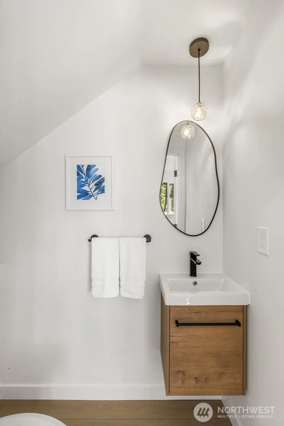 212 115th Street Seattle, WA 98133