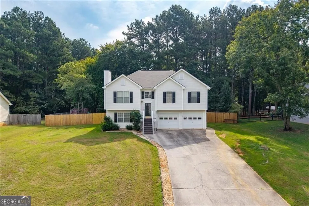 45 Glenmore DR Kingston, GA 30145