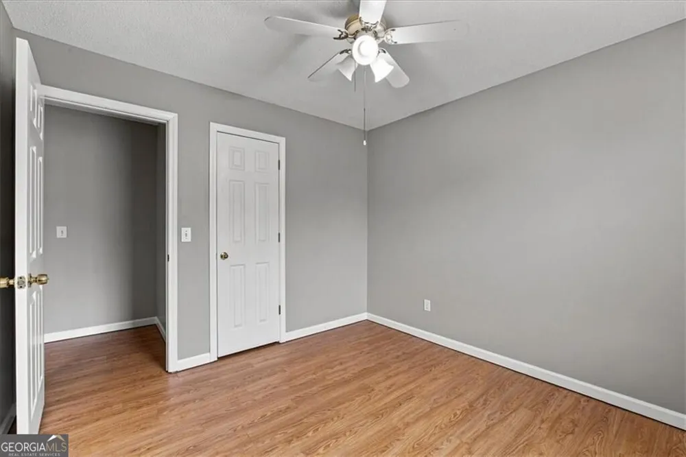 45 Glenmore DR Kingston, GA 30145