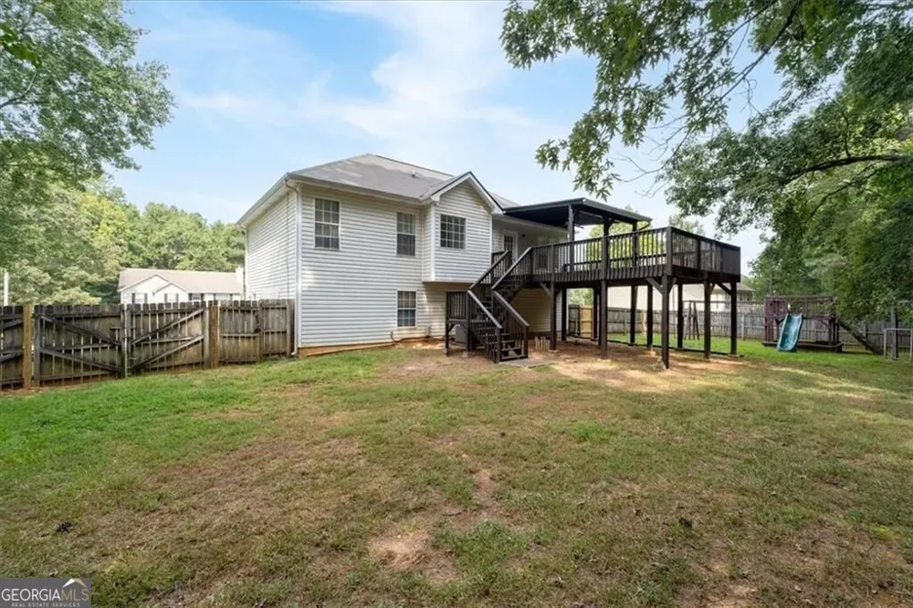 45 Glenmore DR Kingston, GA 30145