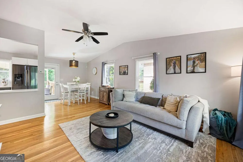 1269 Lynwyn LN SE Atlanta, GA 30316