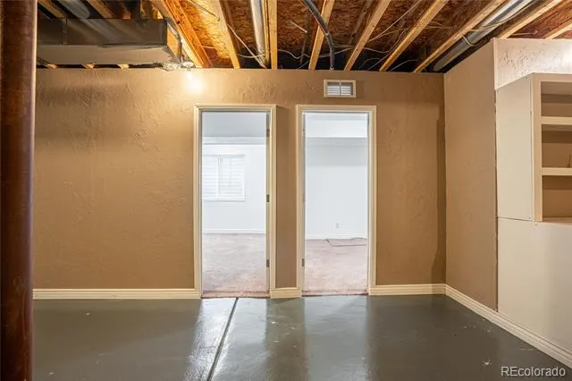 23501 E Alamo Place #C Aurora, CO 80016