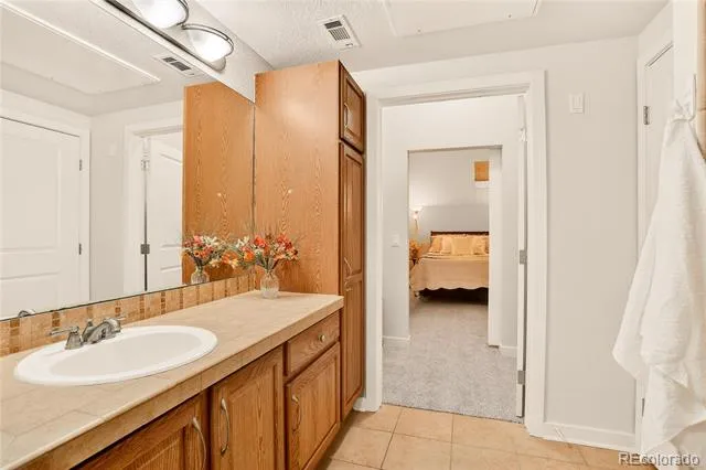 7240 W Custer Avenue #115 Lakewood, CO 80226