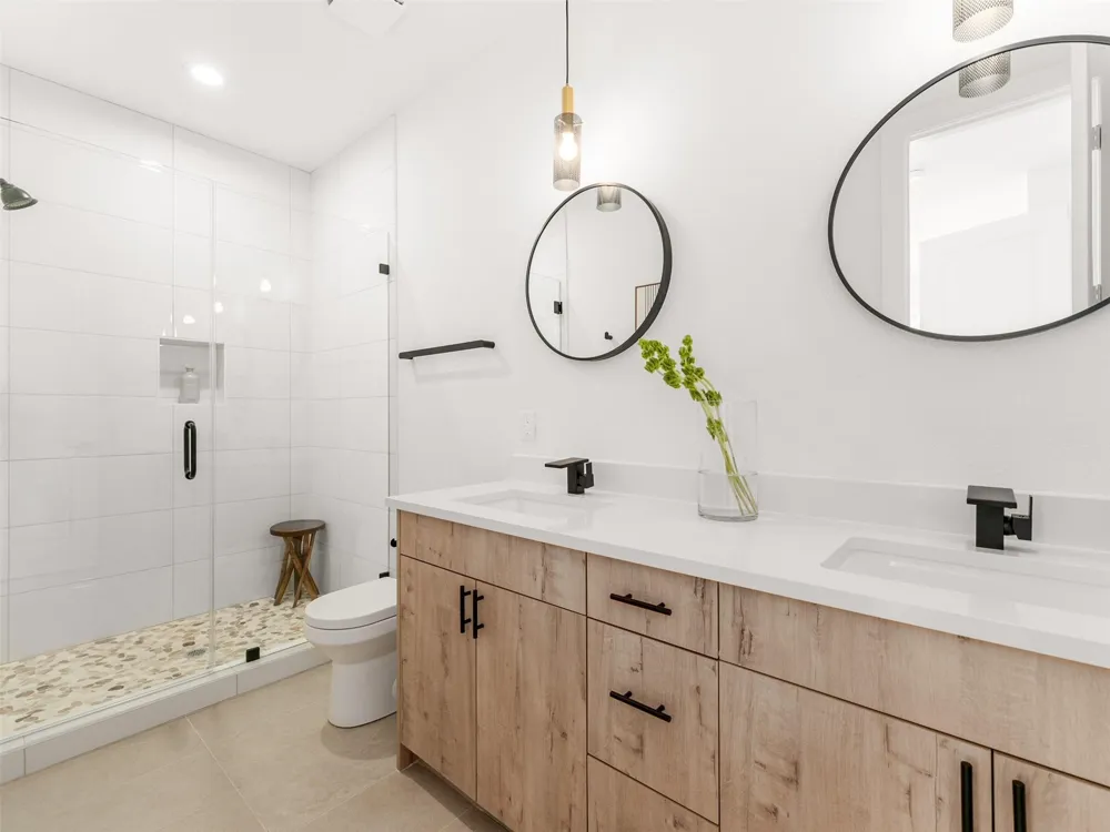 2015 Prairie Avenue #203 Dallas, TX 75204