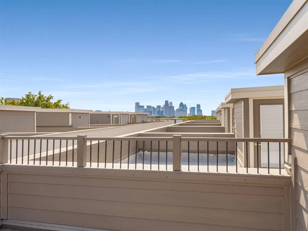 2015 Prairie Avenue #203 Dallas, TX 75204