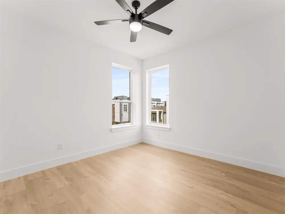 2015 Prairie Avenue #203 Dallas, TX 75204