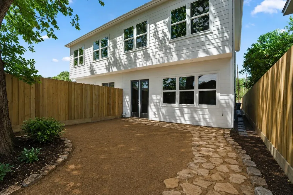 314 Stiles Street Houston, TX 77011