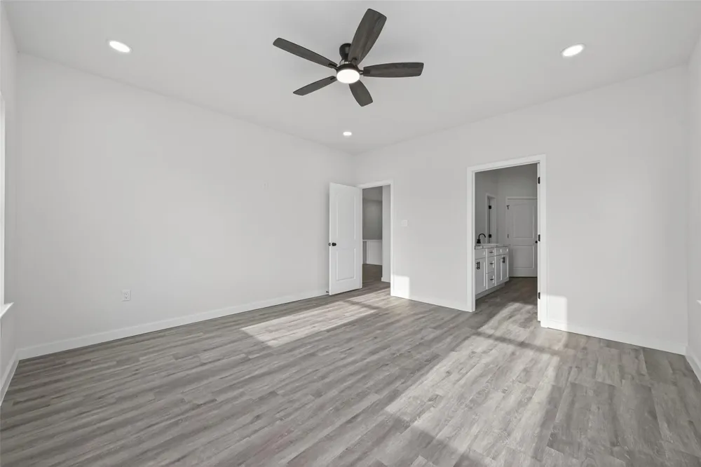 6921 Road 5503 Cleveland, TX 77327