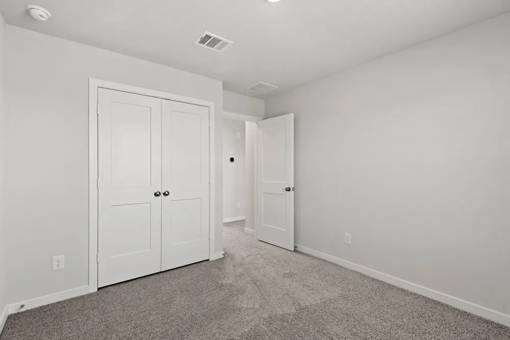 322 Amy Street Angleton, TX 77515