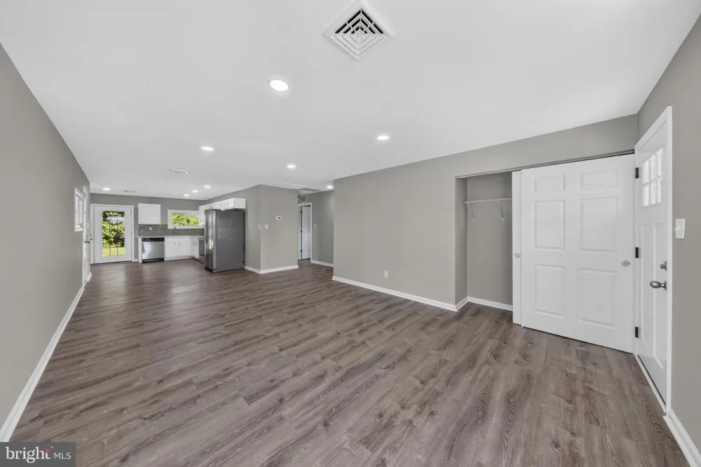 71 MERCER DRIVE Newark, DE 19713