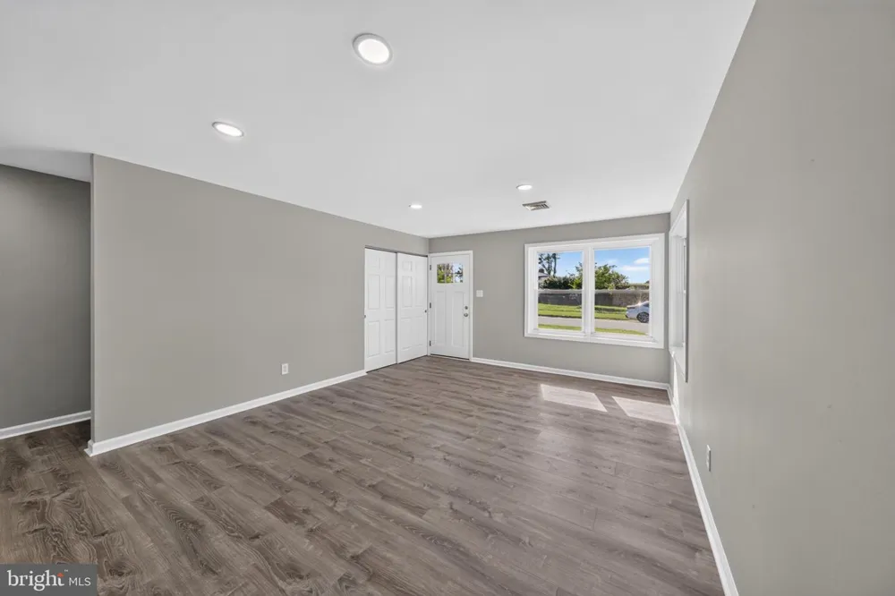 71 MERCER DRIVE Newark, DE 19713