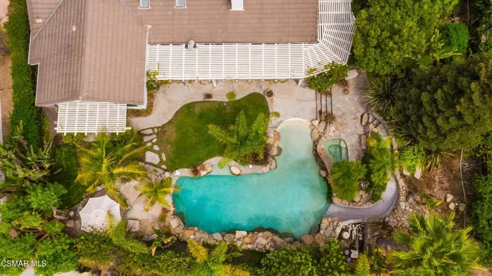 1820 Crystal View Circle Newbury Park, CA 91320