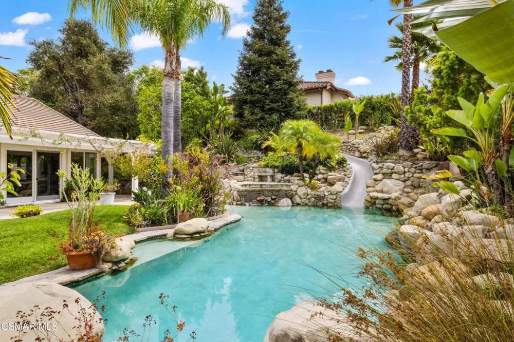 1820 Crystal View Circle Newbury Park, CA 91320