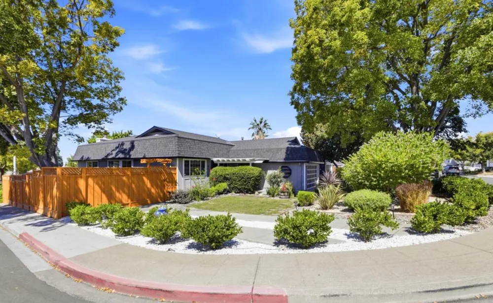 229 Spring Valley Lane Milpitas, CA 95035