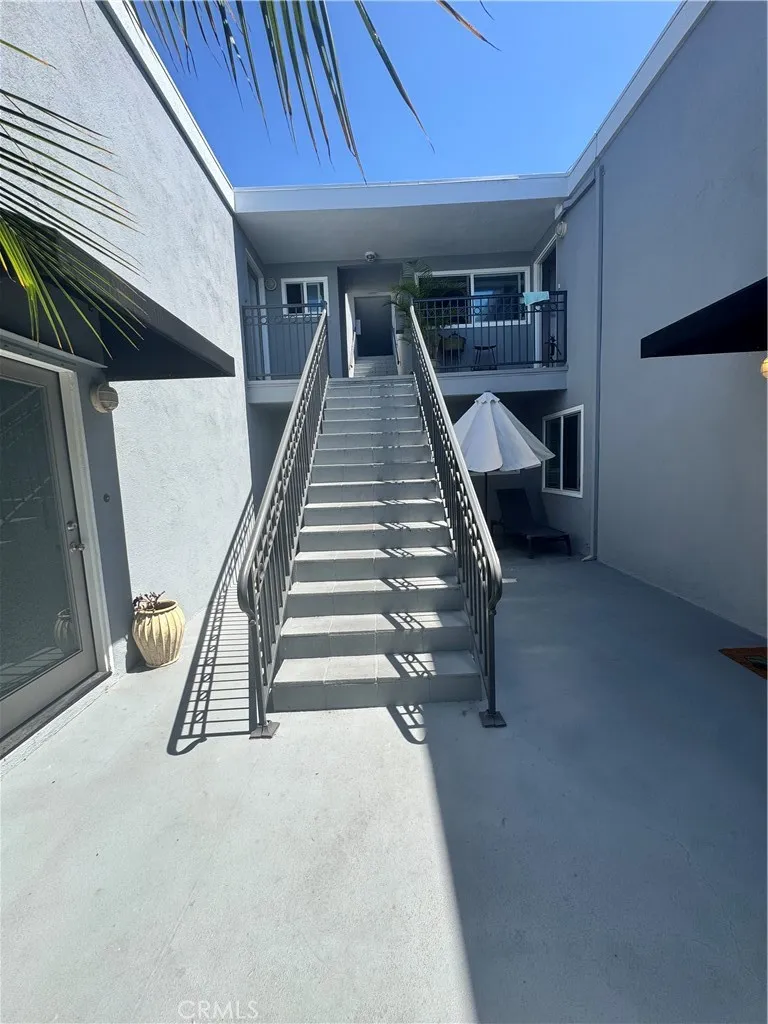 970 Glenneyre Street #F Laguna Beach, CA 92651