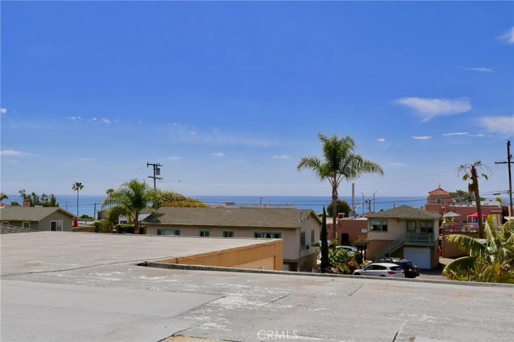 970 Glenneyre Street #F Laguna Beach, CA 92651