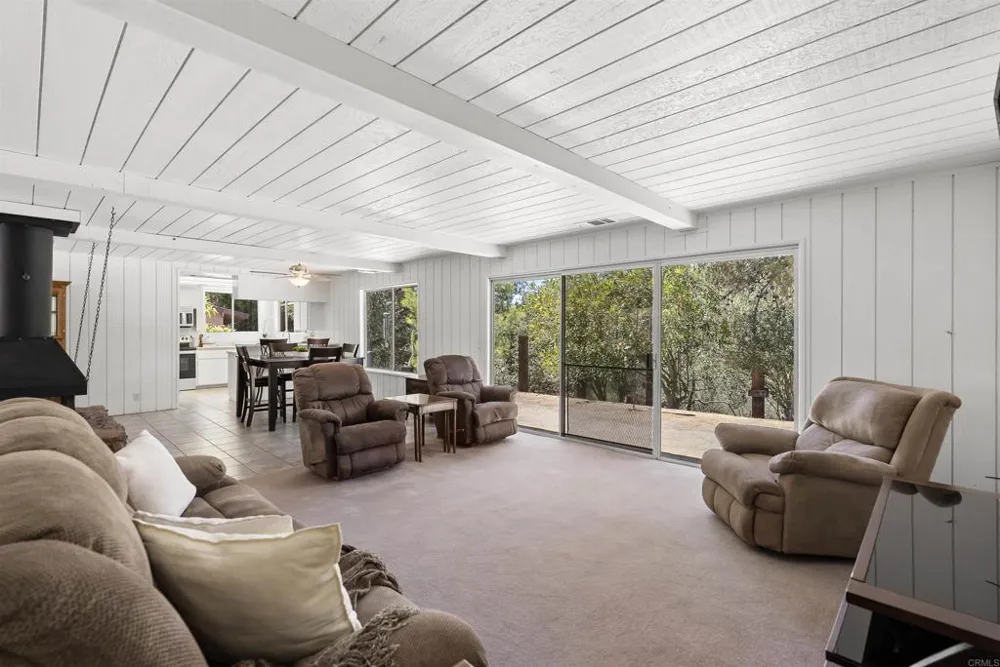 8964 Mount Israel Road Escondido, CA 92029