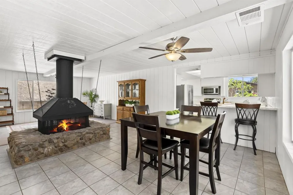 8964 Mount Israel Road Escondido, CA 92029