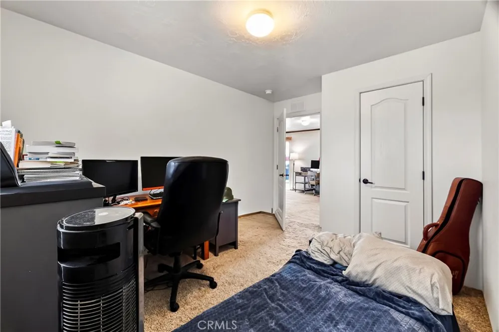 13737 S Park Magalia, CA 95954