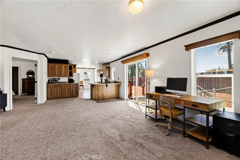 13737 S Park Magalia, CA 95954